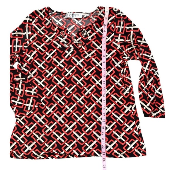 Kasper 3/4 sleeves red and black blouse Size Medium - Picture 3 of 9